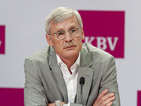 Dr. Thomas Kriedel