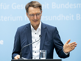 Prof. Karl Lauterbach © pag, Fiolka Prof. Karl Lauterbach © pag, Fiolka